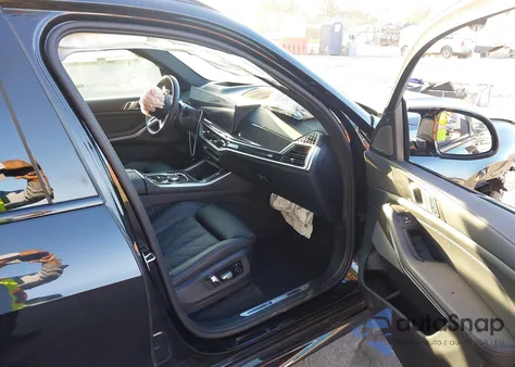 2025 BMW X5 M60I from USA, damaged, VIN 5UX33EU07S9Y53598